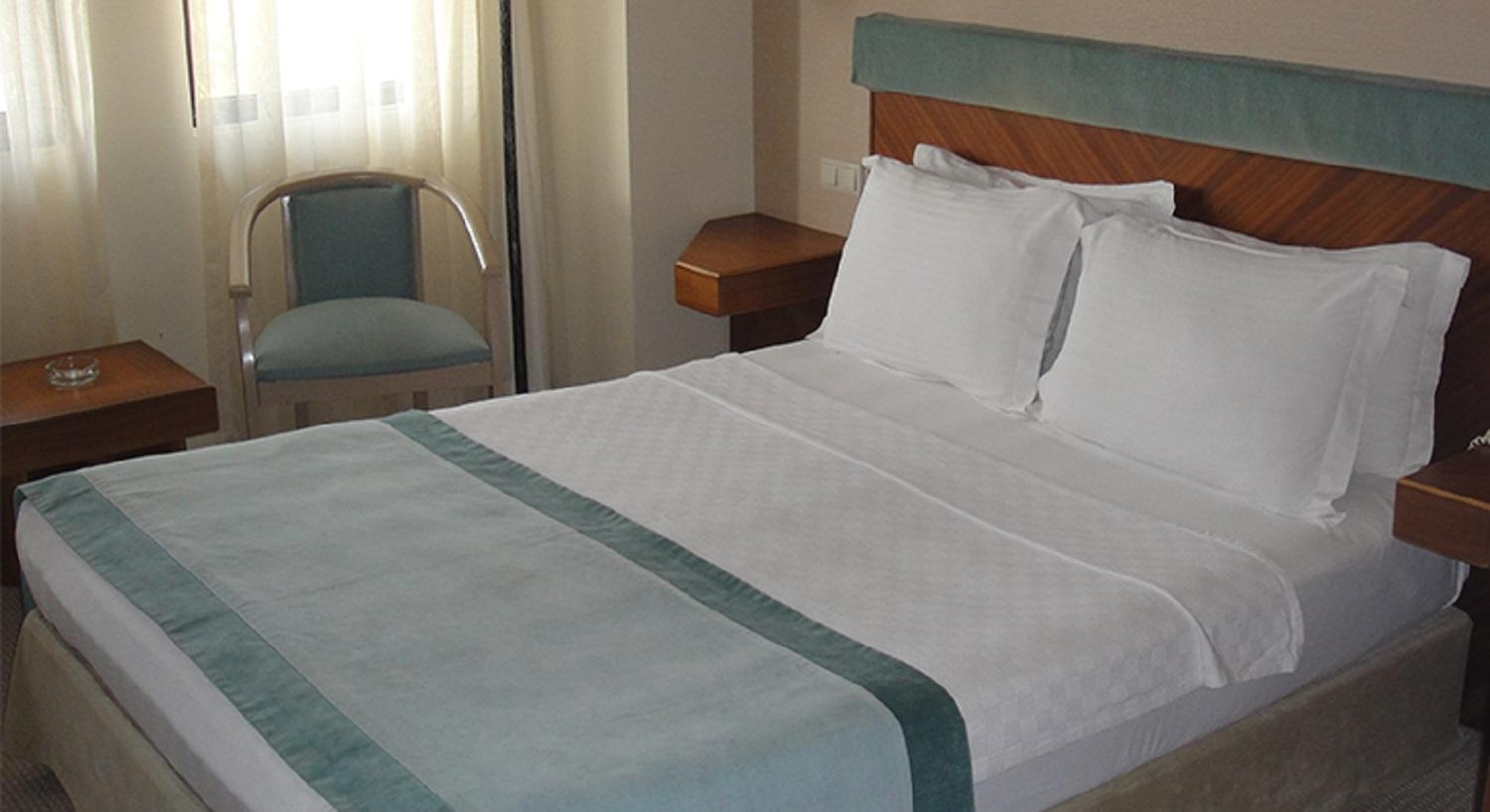 Babaylon Hotel Кешме Экстерьер фото