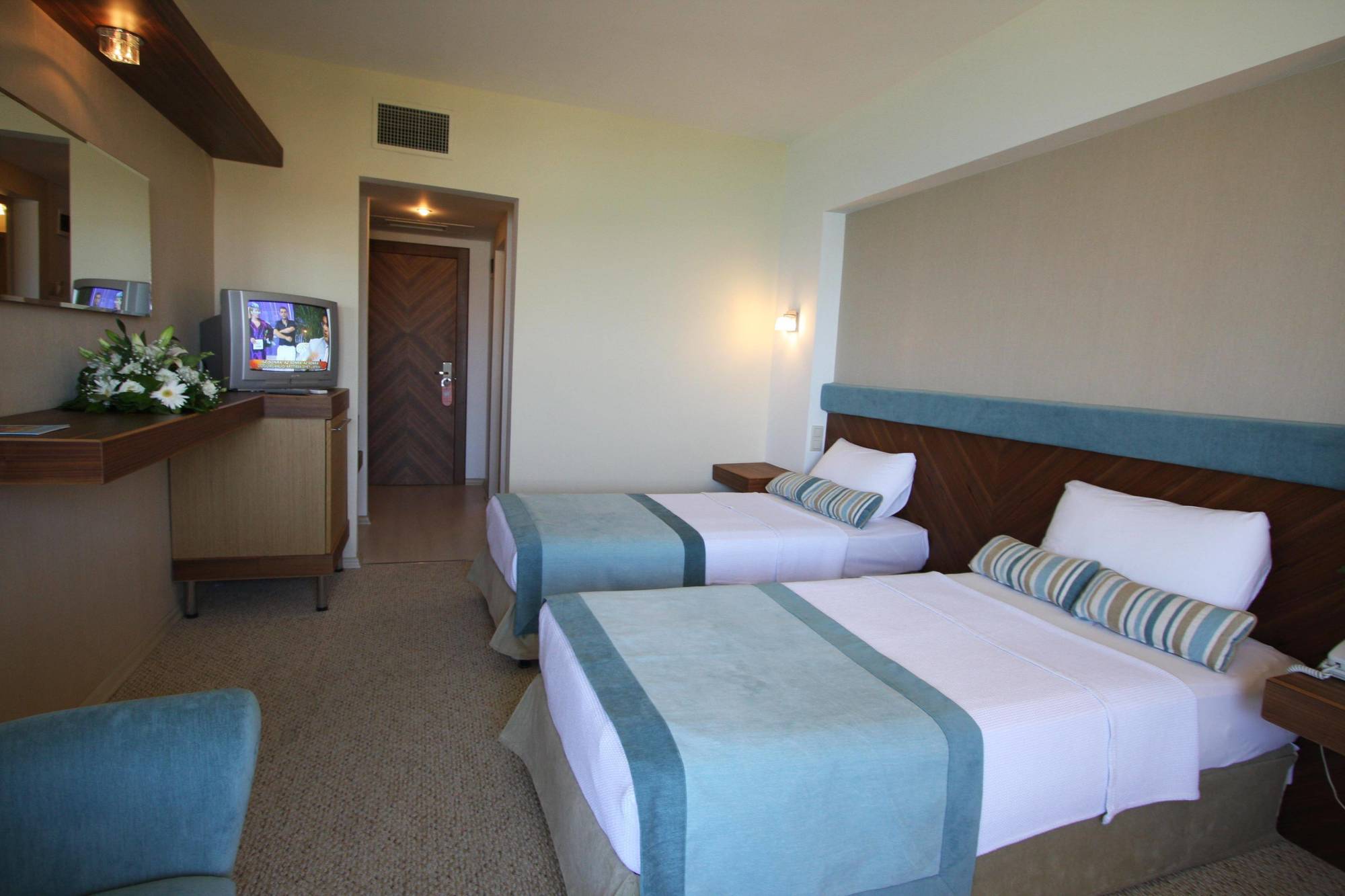 Babaylon Hotel Кешме Экстерьер фото
