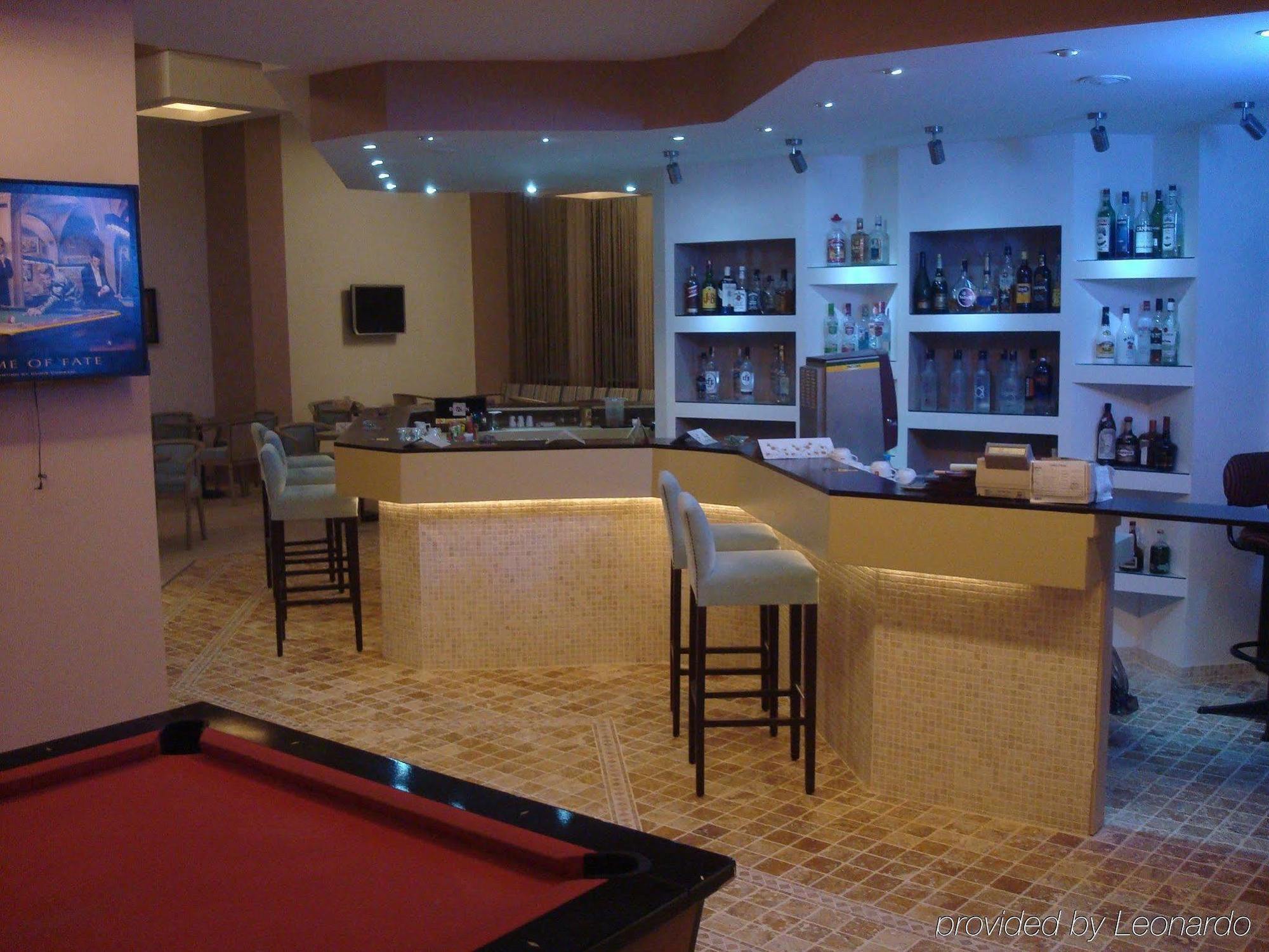 Babaylon Hotel Кешме Экстерьер фото